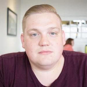 Meet your Posher, Alex